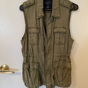 American eagle utility vest
